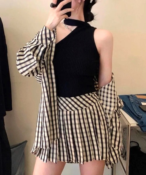 SHEENA（シーナ）の「セットアップ　オーバーサイズチェックシャツ×プリーツミニスカート　2点SET（セットアップ・レディース・アイボリー・S/M/L）」の21枚目の写真
