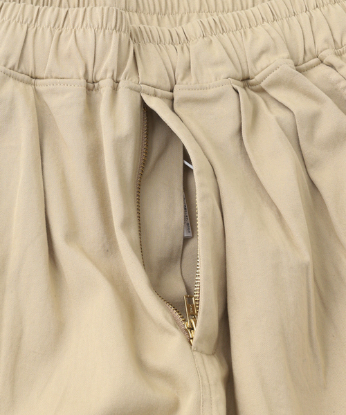 WISM(ウィズム)の「【INTODUSK / イントゥダスク】 GATHER DRAWSTRING PANT DSPI503(その他パンツ・メンズ・アイボリー・SMALL/MEDIUM)」の3枚目の写真