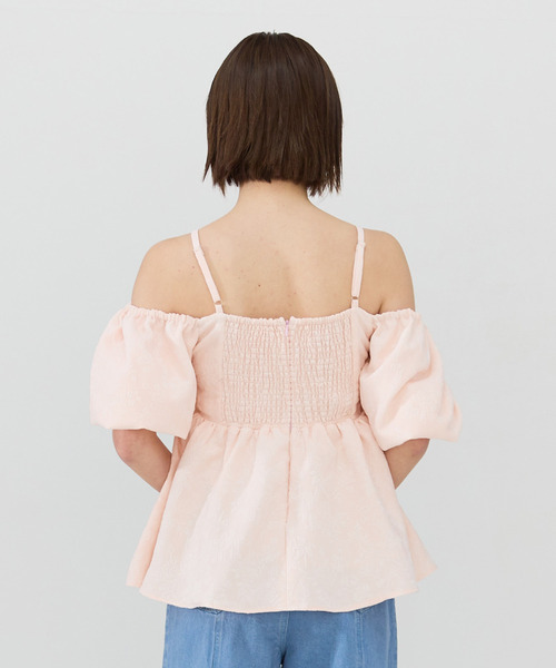 REDYAZEL(レディアゼル)の「2WAYジャガードペプラムトップス(シャツ/ブラウス・レディース・ブラック/オフホワイト/ピンク・FREE)」の20枚目の写真