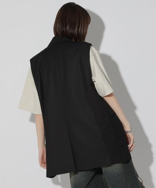 Anui（アニュイ）の「【UNISEX】テーラーロングベスト（その他アウター・レディース・ブラック/グレー・MEDIUM）」の11枚目の写真