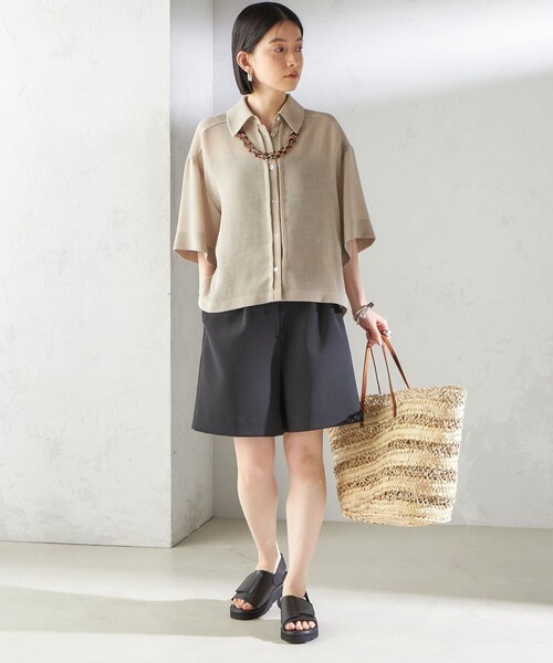 SHIPS(シップス)の「〈手洗い可能〉ダブル クロス ハーフ パンツ(その他パンツ・レディース・ベージュ系/ブラック・36/38)」の12枚目の写真