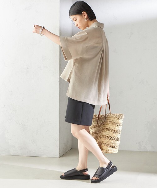 SHIPS(シップス)の「〈手洗い可能〉ダブル クロス ハーフ パンツ(その他パンツ・レディース・ベージュ系/ブラック・36/38)」の13枚目の写真