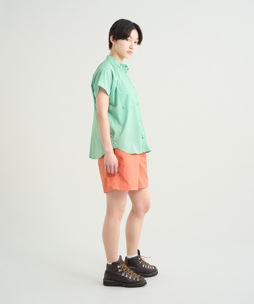 NANGA(ナンガ)の「EXCURSION S/S BLOUSE W/エクスカーションショートスリーブブラウス (ウィメンズ)(シャツ/ブラウス・レディース・ピンク/グレー系その他/ブラック/グリーン/ライトグリーン・M/L/S)」の17枚目の写真