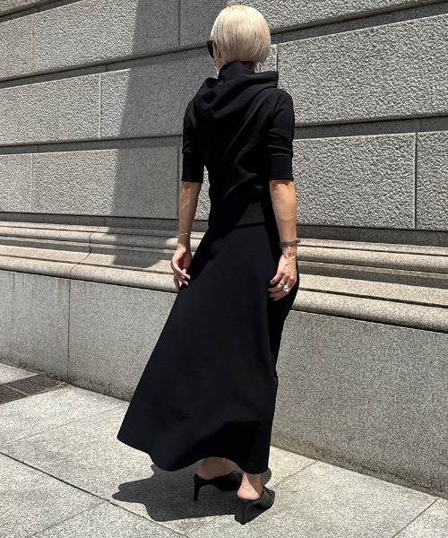 JENNE（ジェンヌ）の「エアリーニットフレアスカート【UVカット・マシンウォッシャブル】（スカート・レディース・ブラック/ラベンダー/グリーン・SMALL/MEDIUM/LARGE）」の7枚目の写真