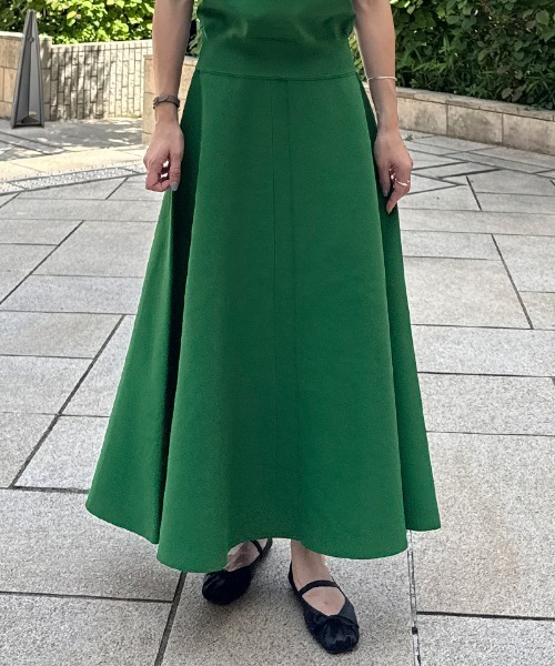 JENNE（ジェンヌ）の「エアリーニットフレアスカート【UVカット・マシンウォッシャブル】（スカート・レディース・ブラック/ラベンダー/グリーン・SMALL/MEDIUM/LARGE）」の15枚目の写真