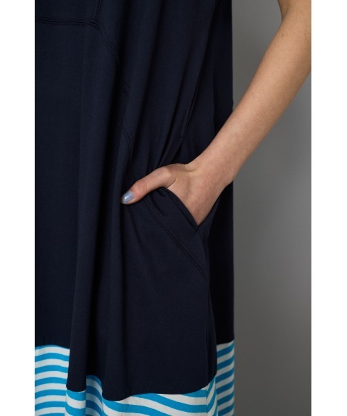 HeRIN.CYE(ヘリンドットサイ)の「Border hem one piece ボーダーヘムワンピース(ワンピース・レディース・グリーン/ブラック/ネイビー・FREE)」の22枚目の写真