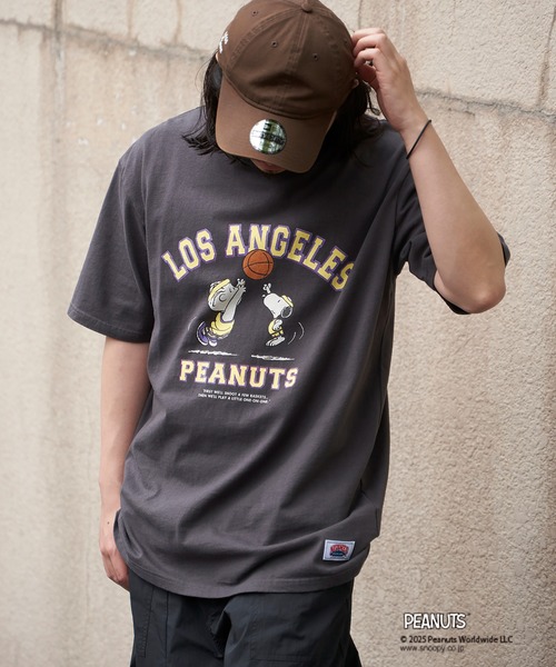 NO NEED（ノーニード）の「【NUTMEG/ナツメグ】Peaunts バスケT（Tシャツ/カットソー・メンズ・ホワイト/チャコール/ネイビー/グレー・M/L/LL）」の22枚目の写真