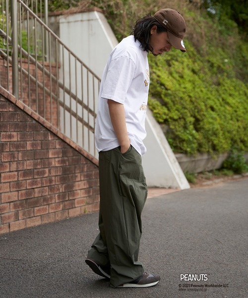 NO NEED（ノーニード）の「【NUTMEG/ナツメグ】Peaunts バスケT（Tシャツ/カットソー・メンズ・ホワイト/チャコール/ネイビー/グレー・M/L/LL）」の18枚目の写真