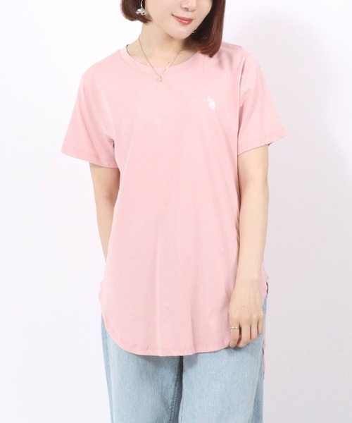 U.S. POLO ASSN.(ユーエスポロアッスン)の「U.S.POLO ASSN. (ユーエスポロアッスン)ブランドロゴワンポイント刺繍 ラウンドヘムTシャツ レディース(Tシャツ/カットソー・レディース・ピンク/ホワイト/ネイビー・L/M)」の3枚目の写真