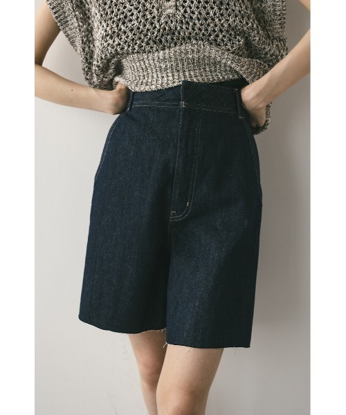 STYLEMIXER（スタイルミキサー）の「サイドタックハーフデニム（デニムパンツ・レディース・インディゴブルー/ブラック・SMALL/MEDIUM）」の6枚目の写真