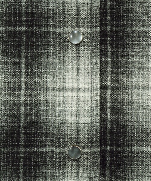 MEN'S BIGI（メンズビギ）の「【PENDLETON/ペンドルトン】別注オンブレチェックシャツ（シャツ/ブラウス・メンズ・ブラック/カーキ・03/02）」の16枚目の写真