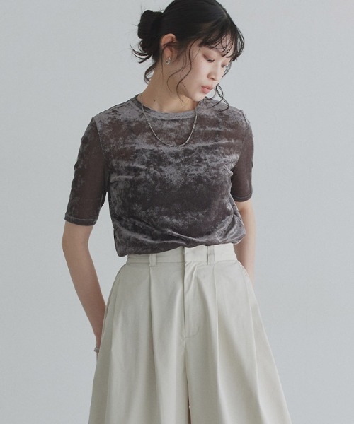 ECLAM(クラム)の「ストレッチ シアー ベロア Tシャツ(Tシャツ/カットソー・レディース・キナリ/グレー・M)」の7枚目の写真