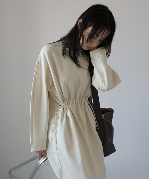 Girly Doll(ガーリードール)の「ウエストドロストノーカラーワンピース(ワンピース・レディース・オフホワイト/ダークグレー・F)」の16枚目の写真