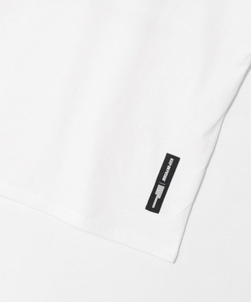 QT8(キューティーエイト)の「QT8 GARMENTS/フライデーナイトT(Tシャツ/カットソー・メンズ・ブラック/アイボリー・LARGE/MEDIUM)」の9枚目の写真