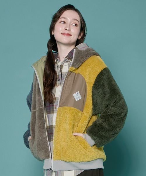 KRIFF MAYER Lady's Collection(クリフメイヤーレディースコレクション)の「【2WAY・リバーシブル】ひっくりジャケット(その他アウター・レディース・ブラック/その他5/カラフル/その他6/カーキ/グレイッシュベージュ・LARGE/MEDIUM)」の9枚目の写真