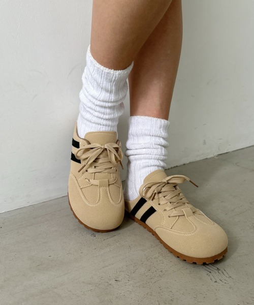 CLEA（クレア）の「スウェードタッチサボスニーカー（スニーカー・レディース・ブラウン/ベージュ/イエロー・23.5cm/24.5cm）」の13枚目の写真