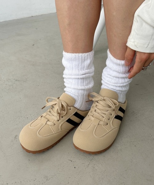 CLEA（クレア）の「スウェードタッチサボスニーカー（スニーカー・レディース・ブラウン/ベージュ/イエロー・23.5cm/24.5cm）」の16枚目の写真