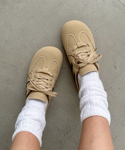 CLEA（クレア）の「スウェードタッチサボスニーカー（スニーカー・レディース・ブラウン/ベージュ/イエロー・23.5cm/24.5cm）」の18枚目の写真