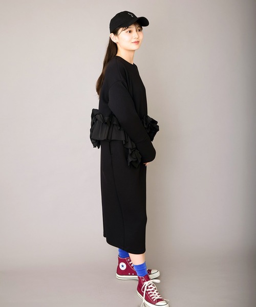 FLUMOR（フラマー）の「フリルデザインジャージードレス【入卒式】【オケージョン】【結婚式二次会・パーティー】（ワンピース・レディース・ブラック・38）」の3枚目の写真