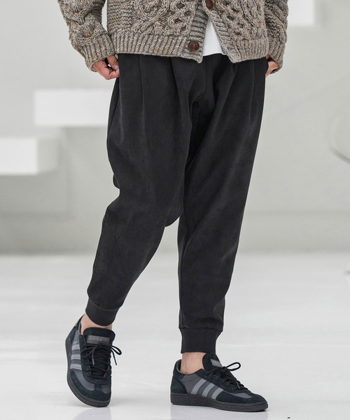 CAMBIO(カンビオ)の「mp13860-Suede Like Back Shaggy Ponti Jogger Pants ジョガーパンツ(その他パンツ・メンズ・ブラック/ブラウン・S/M/L)」の4枚目の写真