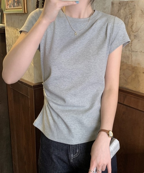 Lace Ladies(レースレディース)の「クルーネック 肩タック サイドギャザー フレンチスリーブ Tシャツ(Tシャツ/カットソー・レディース・アイボリー/ブラック/グレー・M/XL)」の6枚目の写真