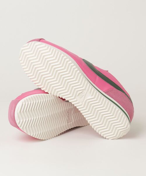 NIKE(ナイキ)の「NIKE WMNS CORTEZ IH2361-600(スニーカー・レディース・ピンク・24㎝/24.5㎝/23㎝/23.5㎝/25㎝)」の6枚目の写真