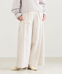 新品！ demi-luxe BEAMS ホワイトパンツ Demi-Luxe BEAMS（デミルクス ビームス）のレディースの