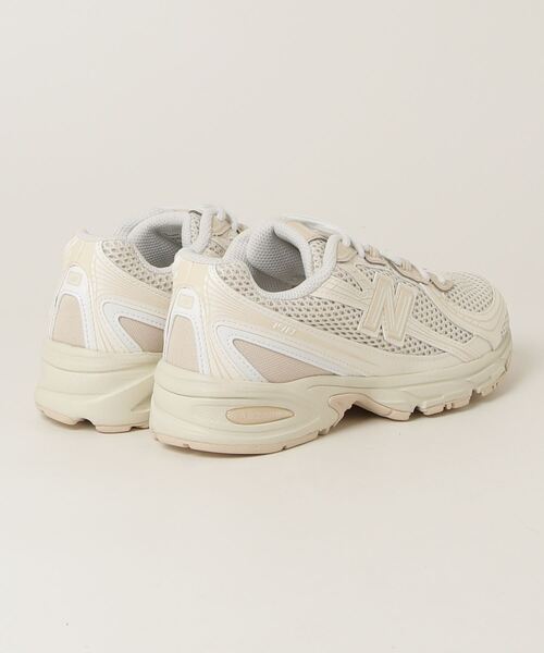 NEW BALANCE(ニューバランス)の「740(スニーカー・レディース・ライトベージュ・22.0cm/22.5cm/23.0cm/23.5cm/24.0cm/24.5cm/25.0cm/25.5cm/26.0cm/26.5cm/27.0cm/27.5cm/28.0cm/28.5cm/29.0cm/30.0cm)」の3枚目の写真