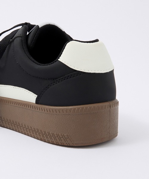 U.S. POLO ASSN.(ユーエスポロアッスン)の「U.S. POLO ASSN. /ユーエスポロアッスン 別注 ワンポイントロゴ 配色ボリュームソールスニーカー(スニーカー・レディース・ブラック/ホワイト・25cm/24cm/23.5cm)」の10枚目の写真