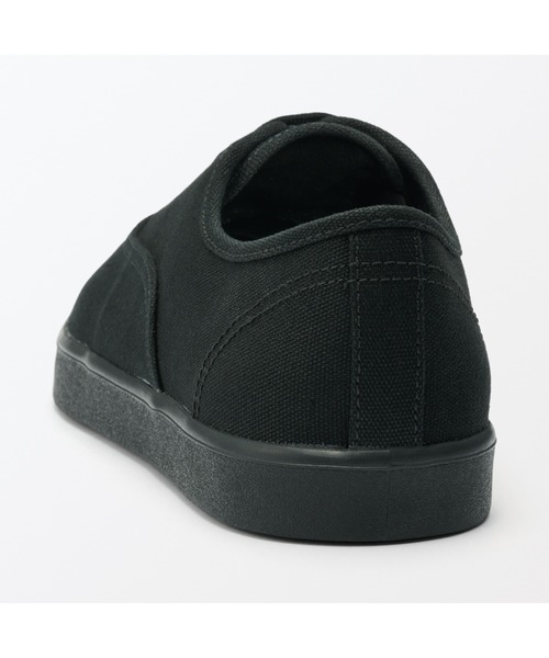 無印良品（ムジルシリョウヒン）の「婦人　柔らかい中敷を使用した　撥水キャンバススニーカー（スニーカー・レディース・ブラック/キャメル/チャコールグレー/オフホワイト・22.5cm/23.0cm/23.5cm/24.0cm/24.5cm/25.0cm）」の17枚目の写真