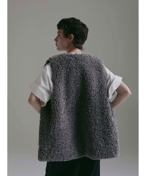 フェイクファーベスト（ベスト）｜HER.（ハー）のファッション