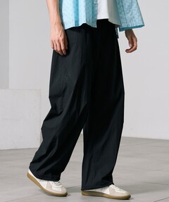Volumetuck Cocoon Pants（その他パンツ）｜anuke（アンヌーク）の