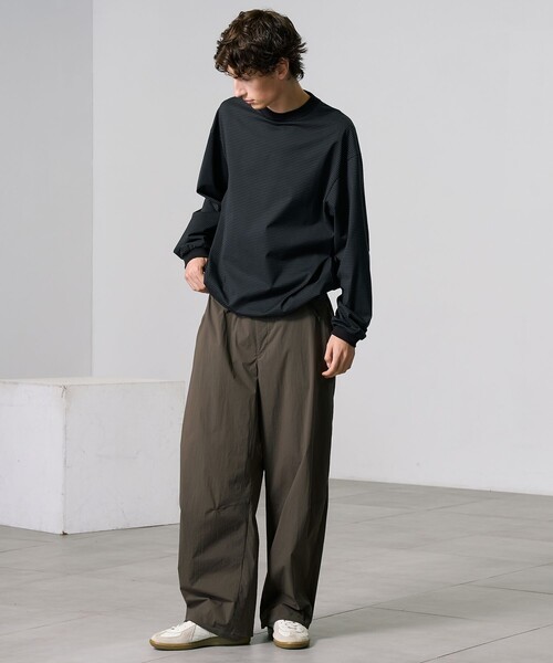 PUBLIC TOKYO（パブリックトウキョウ）の「ユーティリティイージーパンツ（その他パンツ・メンズ・ダークブラウン/ブラック・2/1）」の9枚目の写真