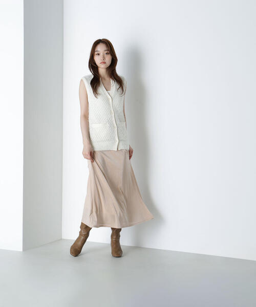 NATURAL BEAUTY BASIC(ナチュラルビューティーベーシック)の「◇ベロアライクナロースカート(スカート・レディース・ライトグリーン/ダークブラウン/ベージュ・MEDIUM/P/S)」の6枚目の写真