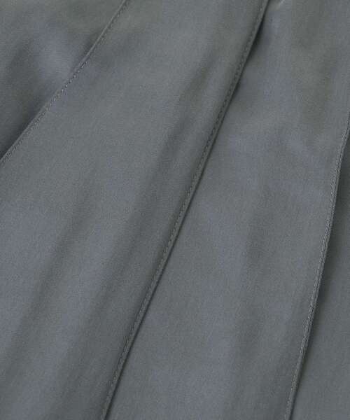 le.coeur blanc(ルクールブラン)の「《手洗い可能》フィブリルサテンパネルプリーツスカート(スカート・レディース・ベージュ/チャコールグレー・38)」の20枚目の写真