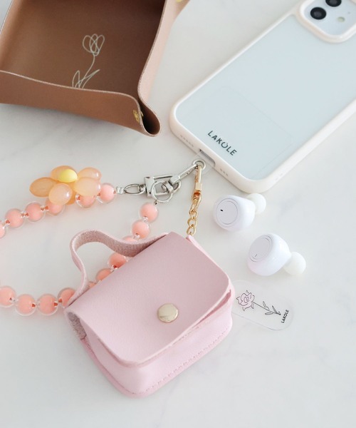 LAKOLE(ラコレ)の「FLOWERイヤホンケース / 582025(ヘッドフォン/イヤホン・レディース・グリーン/ピンク/ブラウン・FREE)」の1枚目の写真