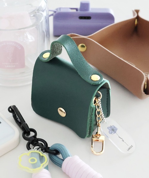 LAKOLE(ラコレ)の「FLOWERイヤホンケース / 582025(ヘッドフォン/イヤホン・レディース・グリーン/ピンク/ブラウン・FREE)」の3枚目の写真