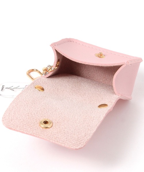 LAKOLE(ラコレ)の「FLOWERイヤホンケース / 582025(ヘッドフォン/イヤホン・レディース・グリーン/ピンク/ブラウン・FREE)」の12枚目の写真