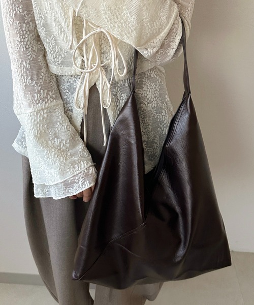 apres jour clair(アプレジュールクレア)の「【apres jour clai】合皮トートバッグ(トートバッグ・レディース・ブラック/ダークブラウン・FREE)」の4枚目の写真