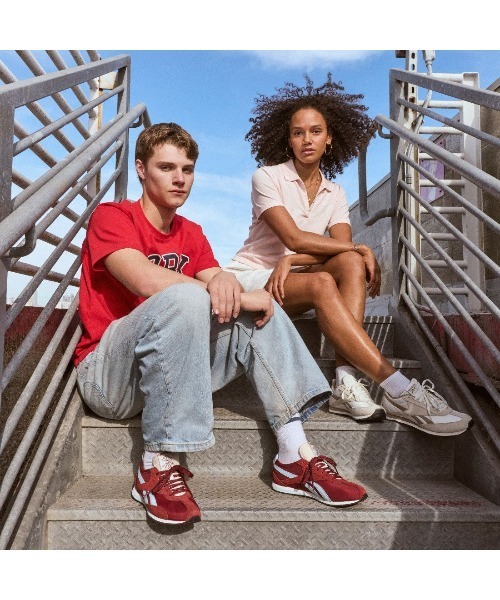 Reebok(リーボック)の「R400(スニーカー・メンズ・バーガンディー/ブラウン・23.5cm/25.5cm/27.0cm/27.5cm/28.0cm/26.5cm/28.5cm/24.5cm/24.0cm/26.0cm/25.0cm/23.0cm/29.0cm/22.5cm)」の4枚目の写真