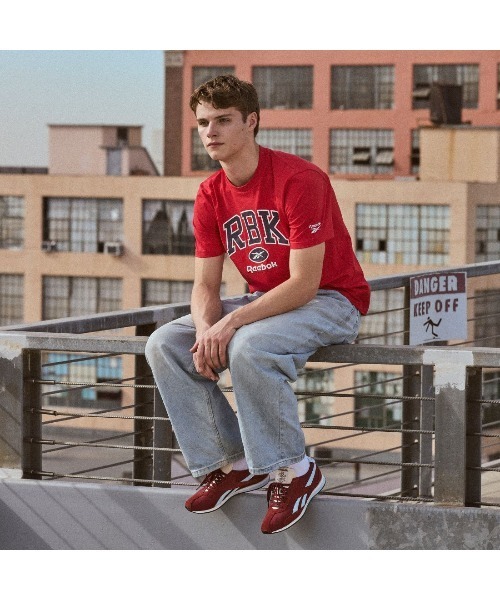 Reebok(リーボック)の「R400(スニーカー・メンズ・バーガンディー/ブラウン・23.5cm/25.5cm/27.0cm/27.5cm/28.0cm/26.5cm/28.5cm/24.5cm/24.0cm/26.0cm/25.0cm/23.0cm/29.0cm/22.5cm)」の5枚目の写真
