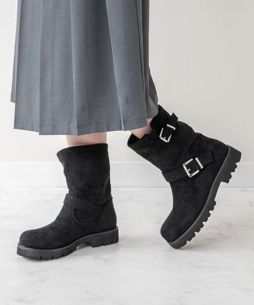 Bridget Birkin（ブリジットバーキン）の「【Bridget Birkin】オブリークトウエンジニアブーツ(553032)（ブーツ・レディース・ブラック/グレイッシュベージュ/ブラック系その他・24/22.5/23/23.5）」の3枚目の写真