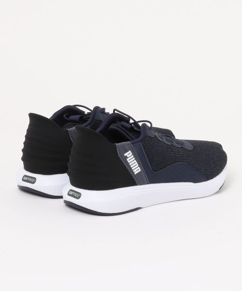 PUMA(プーマ)の「《PUMA》SOFTRIDE クルーズ EASE IN(スニーカー・レディース・ネイビー/ブラック/ライトグレー/ホワイト系その他/ブラック系/グレー系その他/ホワイト系その他2/ブラック×ホワイト・25.0cm/26.0cm/23.0cm/22.5cm/28.0cm/27.5cm/23.5cm/25.5cm/24.0cm/24.5cm/26.5cm/27.0cm)」の9枚目の写真