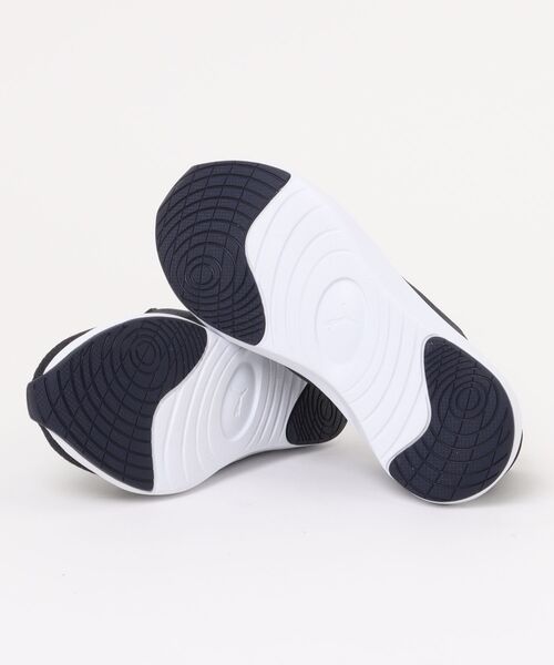 PUMA(プーマ)の「《PUMA》SOFTRIDE クルーズ EASE IN(スニーカー・レディース・ネイビー/ブラック/ライトグレー/ホワイト系その他/ブラック系/グレー系その他/ホワイト系その他2/ブラック×ホワイト・25.0cm/26.0cm/23.0cm/22.5cm/28.0cm/27.5cm/23.5cm/25.5cm/24.0cm/24.5cm/26.5cm/27.0cm)」の10枚目の写真