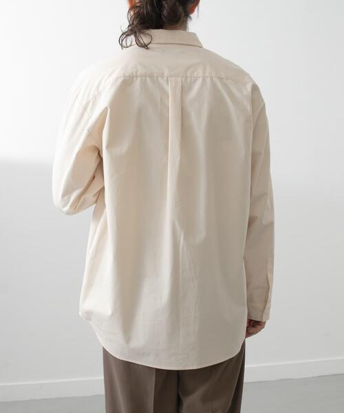ITEMS URBANRESEARCH（アイテムズ アーバンリサーチ）の「コットン100ブロードレギュラーカラーシャツ（シャツ/ブラウス・メンズ・アイボリー/グレー系その他/ブルー・MEDIUM/LARGE）」の15枚目の写真