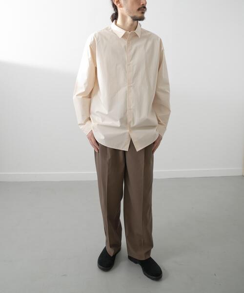 ITEMS URBANRESEARCH（アイテムズ アーバンリサーチ）の「コットン100ブロードレギュラーカラーシャツ（シャツ/ブラウス・メンズ・アイボリー/グレー系その他/ブルー・MEDIUM/LARGE）」の16枚目の写真