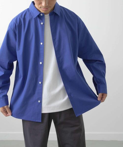 ITEMS URBANRESEARCH（アイテムズ アーバンリサーチ）の「コットン100ブロードレギュラーカラーシャツ（シャツ/ブラウス・メンズ・アイボリー/グレー系その他/ブルー・MEDIUM/LARGE）」の4枚目の写真