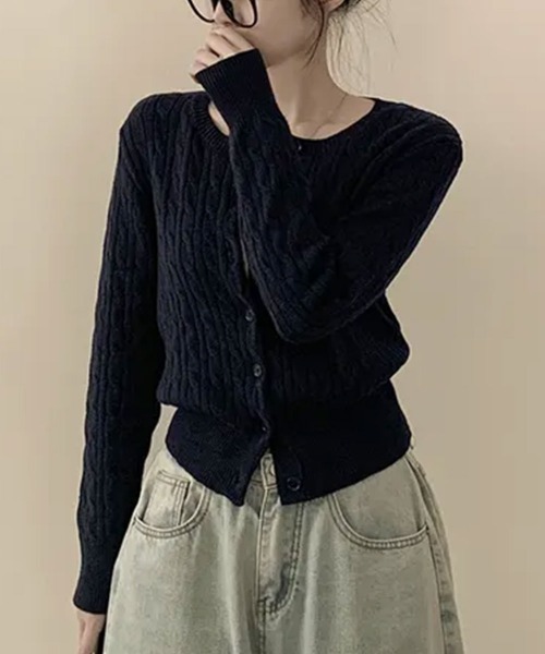 VIVID LADY（ビビッドレディー）の「ケーブル編み ニットカーディガン（カーディガン/ボレロ・レディース・レッド/グリーン/ネイビー/クリーム/グレー・FREE）」の4枚目の写真