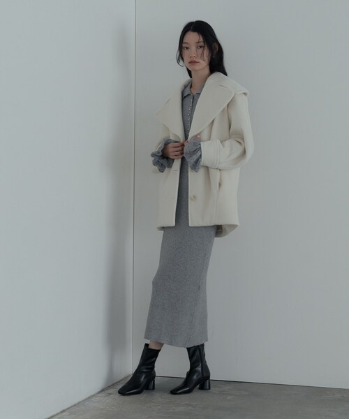 GALLEST（ギャレスト）の「ビッグカラーダブルフェイスコート（チェスターコート・レディース・チャコールグレー/オフホワイト・38）」の9枚目の写真