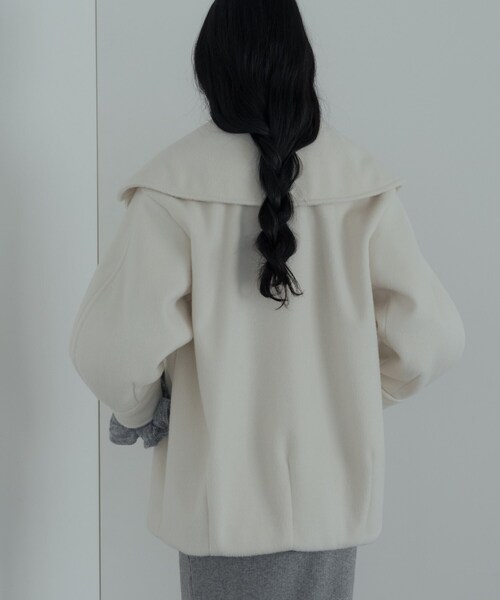 GALLEST（ギャレスト）の「ビッグカラーダブルフェイスコート（チェスターコート・レディース・チャコールグレー/オフホワイト・38）」の11枚目の写真